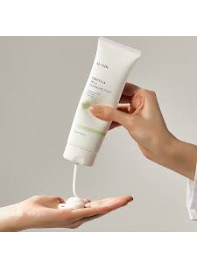 iUNIK Centella Mild Cleansing Foam 120ml - Image 2